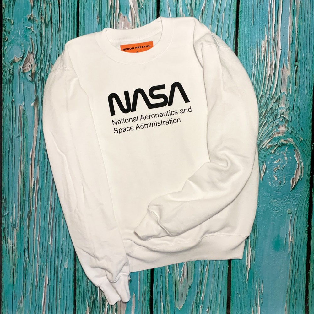 Свитшот белый NASA Na