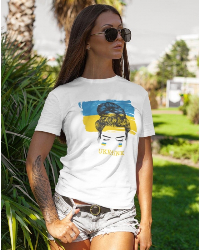 Жіноча футболка з українською символікою Mishe 21100024