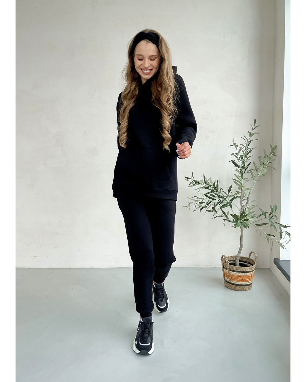 Теплий зимовий спортивний костюм жіночий чорний Merlini Бордо 100001021