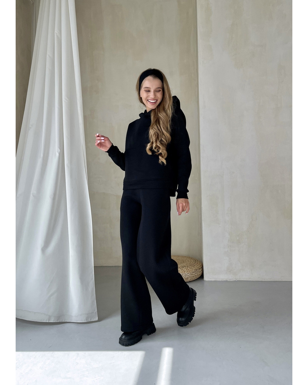 Теплый костюм с широкими штанами и худи черный Merlini Тулон 100001061