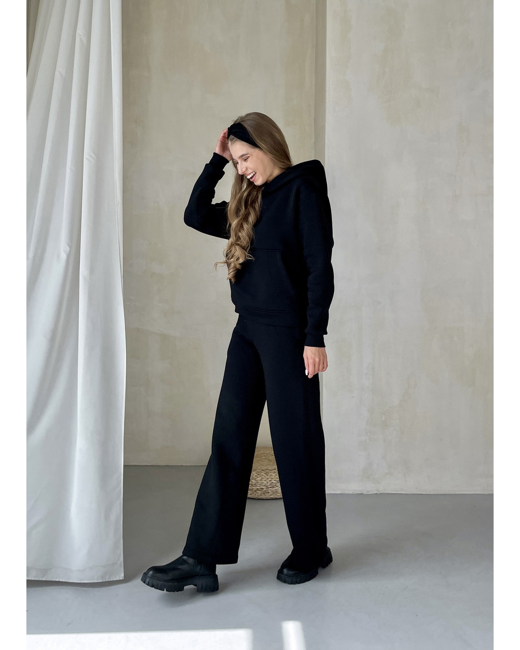 Теплый костюм с широкими штанами и худи черный Merlini Тулон 100001061