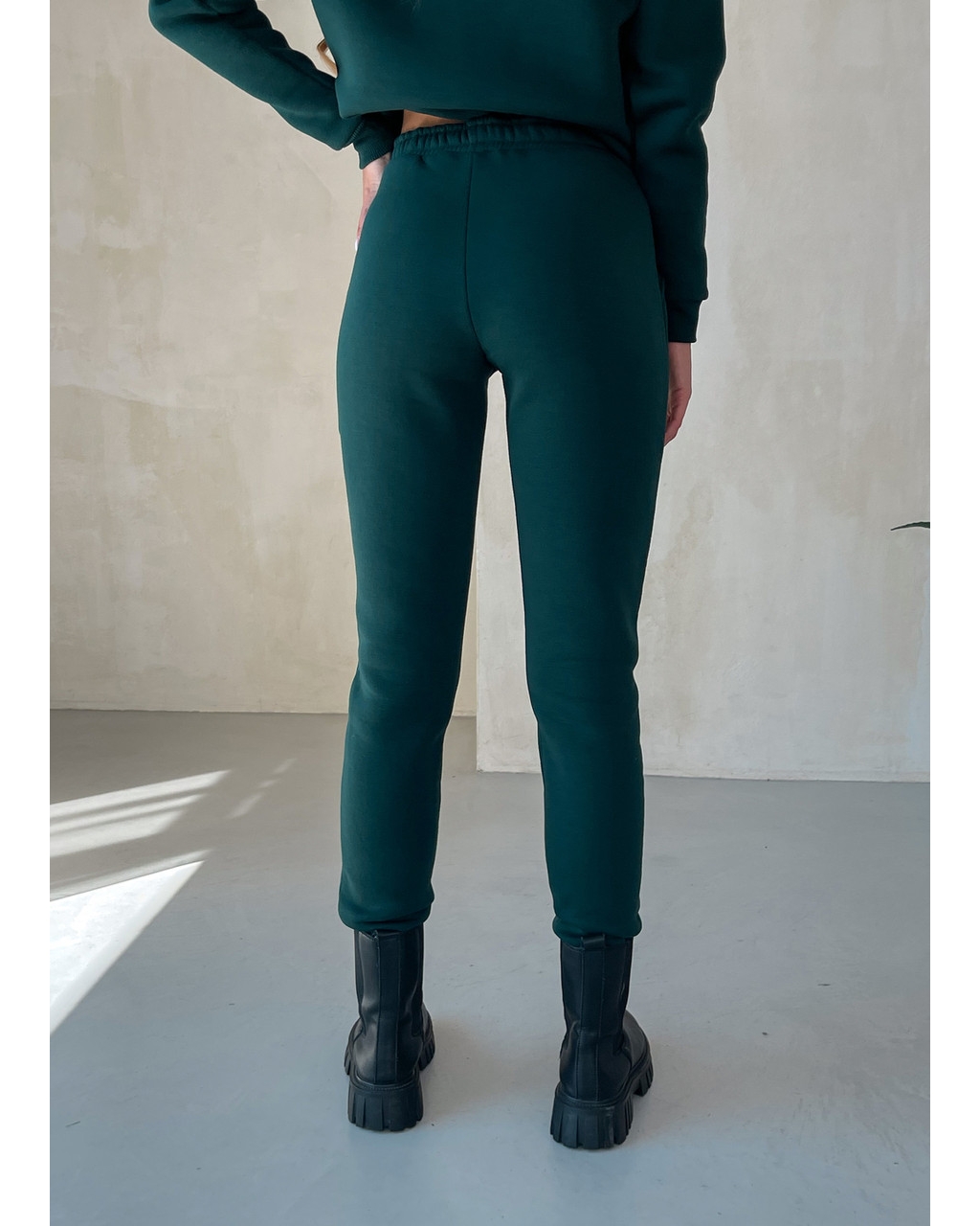 Теплый женский костюм с кофтой на молнии зелёный Merlini Анже 100001082