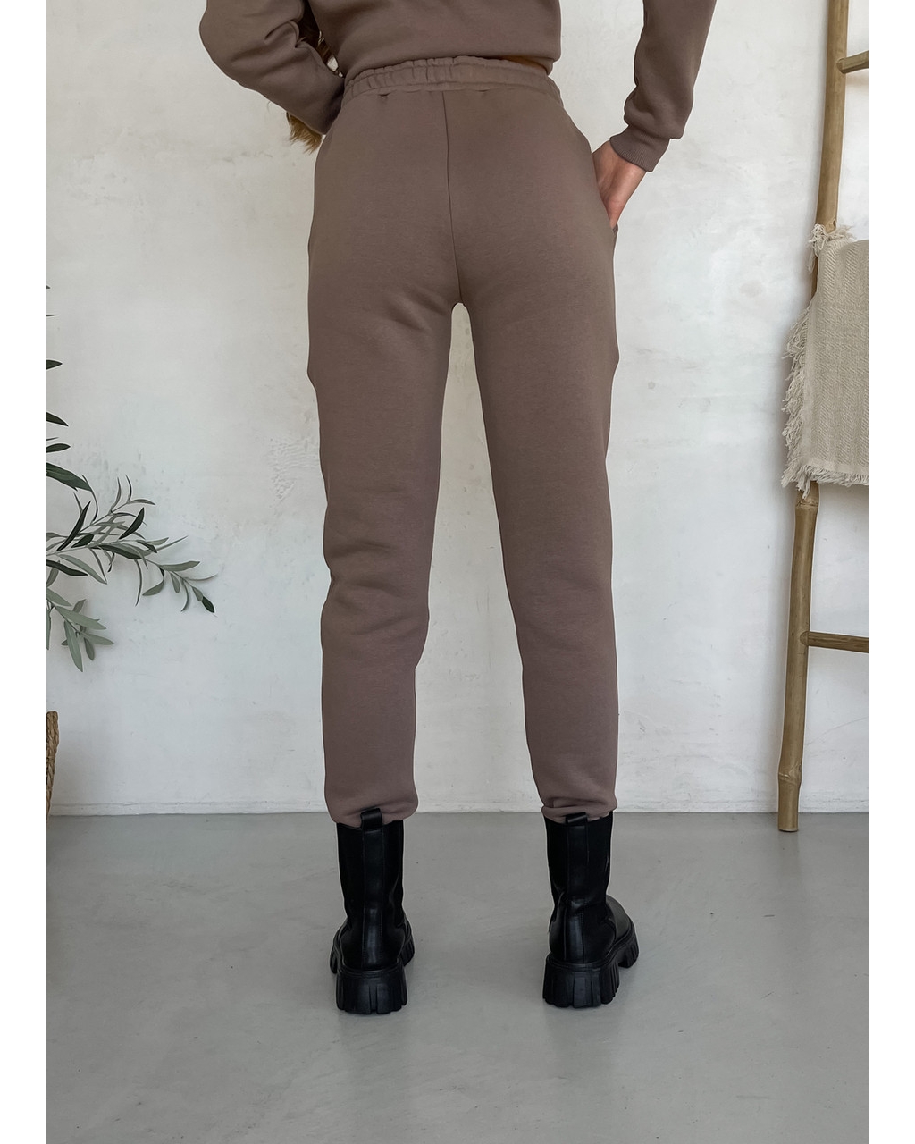 Теплый женский костюм с кофтой на молнии бежевый Merlini Анже 100001084