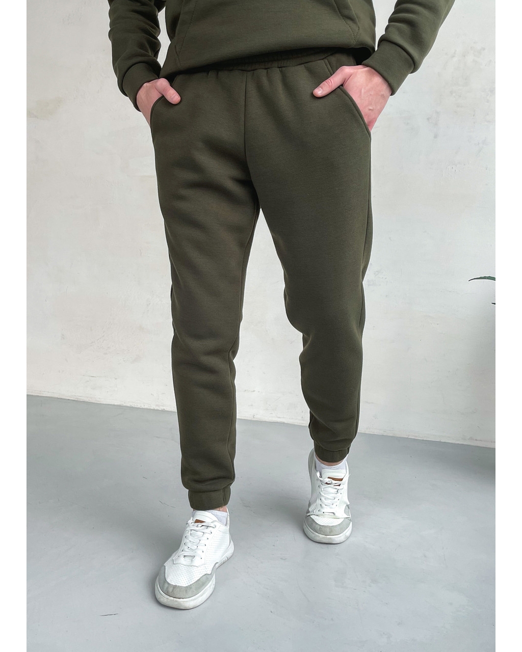 Теплый мужской спортивный костюм на флисе цвета хаки Merlini Виско