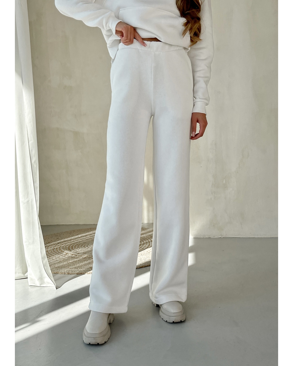 Теплый костюм с широкими штанами и худи белый Merlini Тулон 100001067