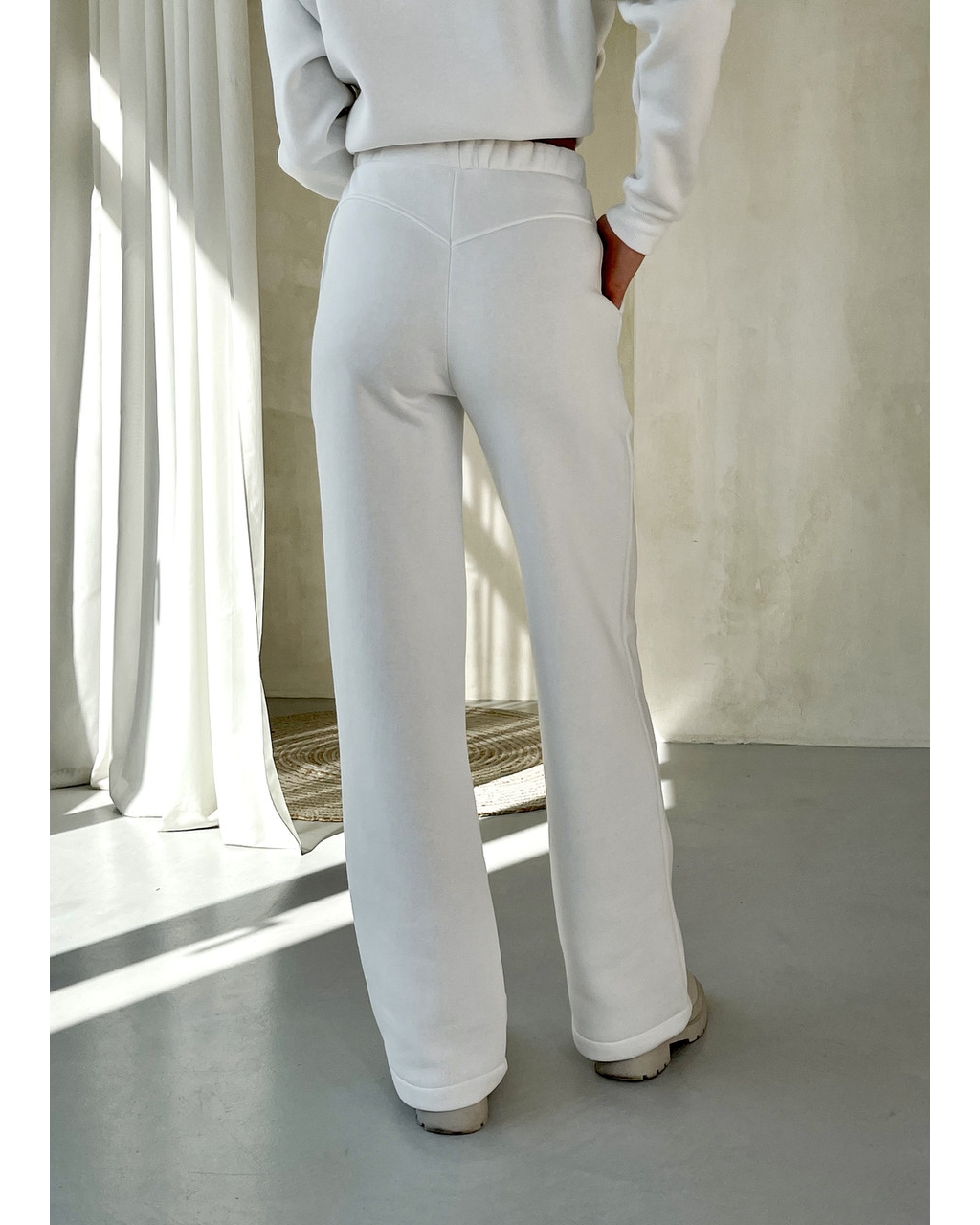 Теплый костюм с широкими штанами и худи белый Merlini Тулон 100001067