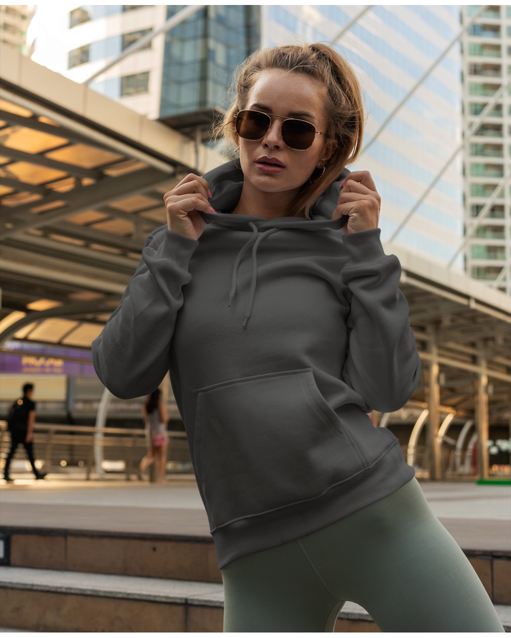 Теплий жіночий худі графітовий Mishe 22000001