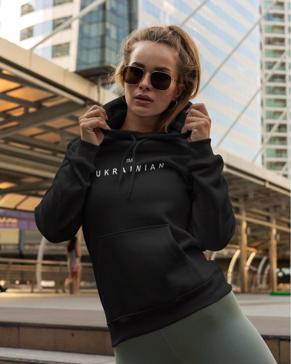 Худи теплая женская im ukrainian черная Mishe 22000026