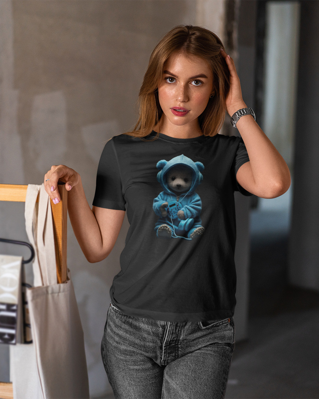 Жіноча стильна футболка ведмедики Mishe 2000400421 чорна