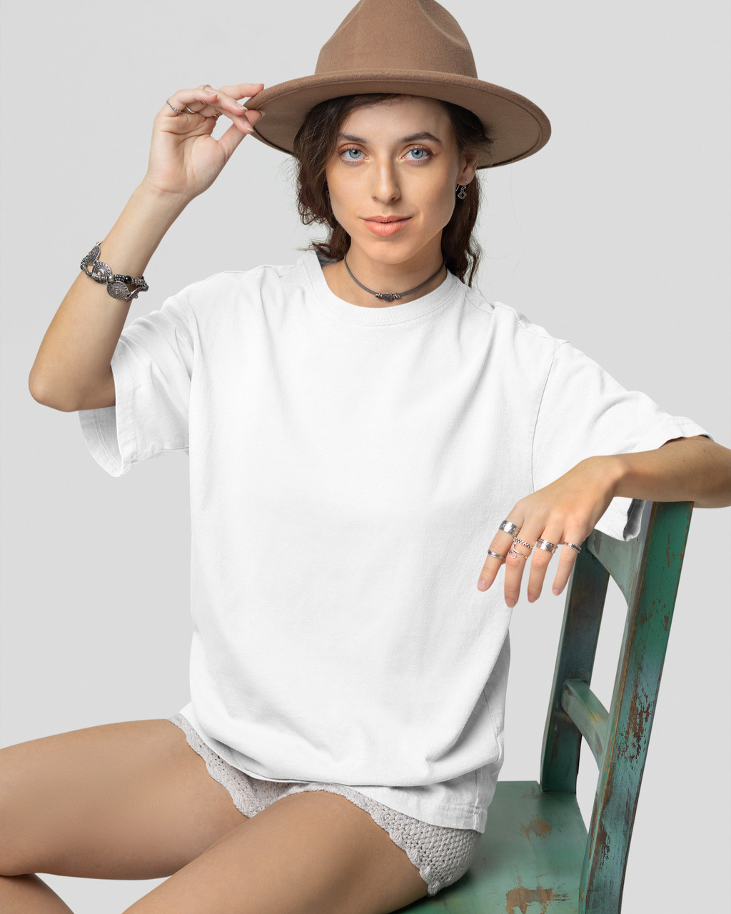 Футболка женская оверсайз белая Mishe 100000116 