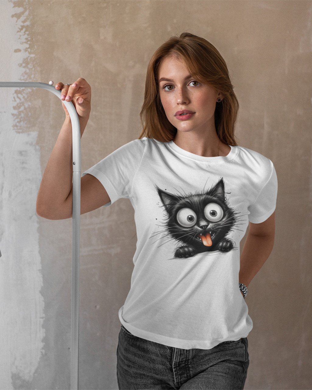 Жіноча футболка з котом mishe 2000405 біла