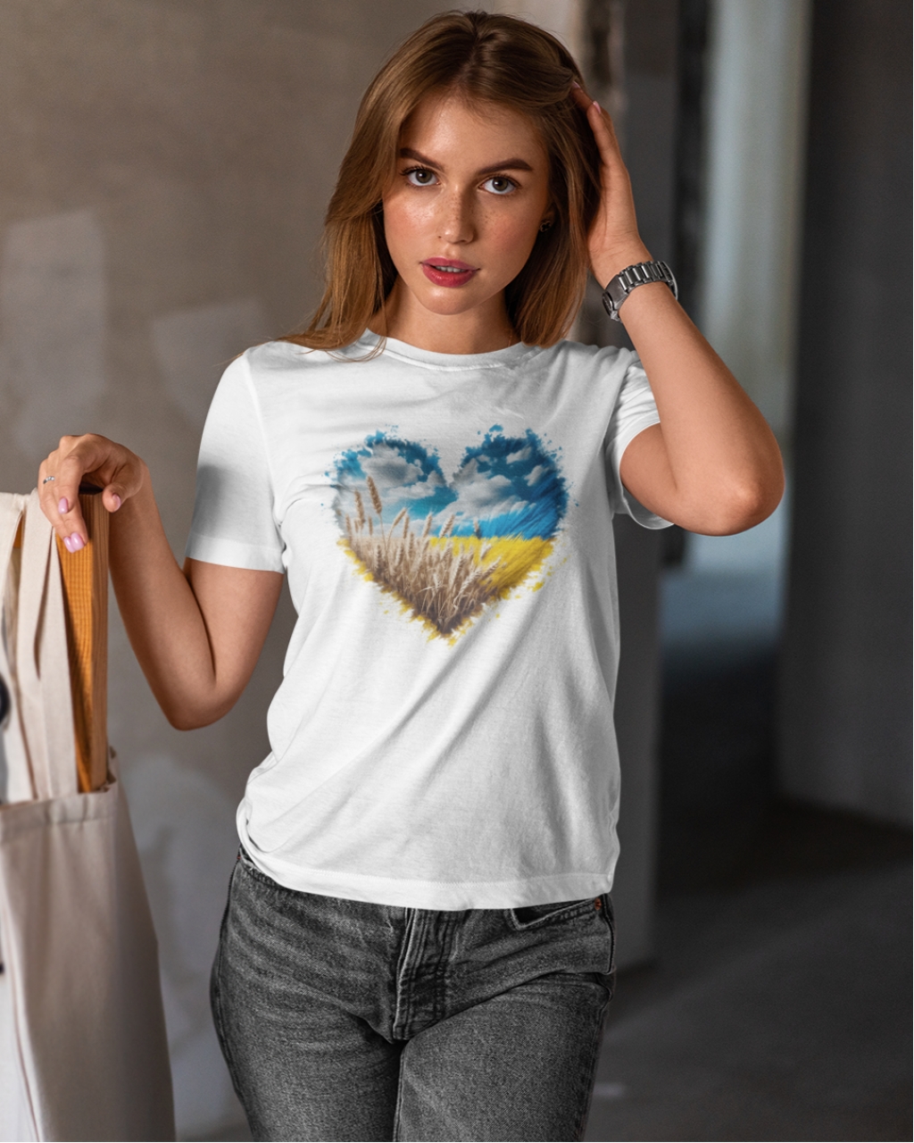 Футболка женская патриотическая с сердцем mishe 211000014 белая