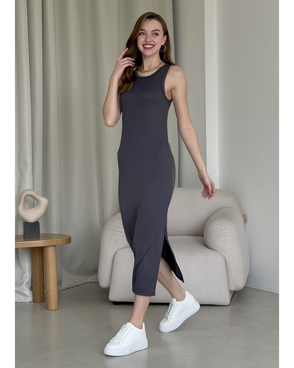 Длинное платье-майка в рубчик серое Longa 700000110