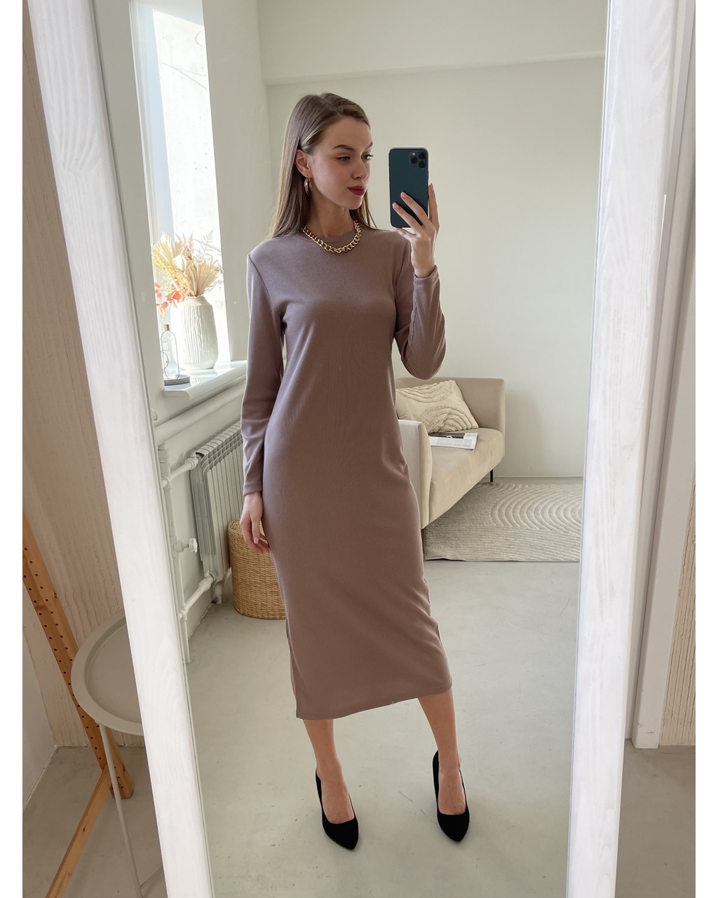 Длинное платье бежевое в рубчик с длинным рукавом Kondo 700001164