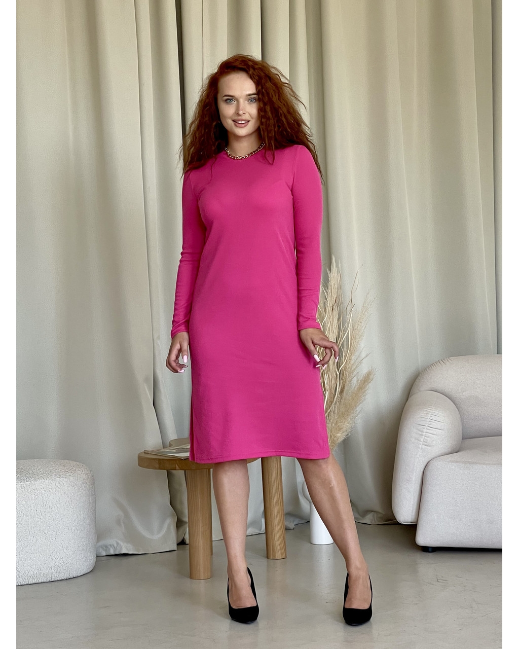 Платье ниже колен с боковыми разрезами розовое Merlini Верди 700001368