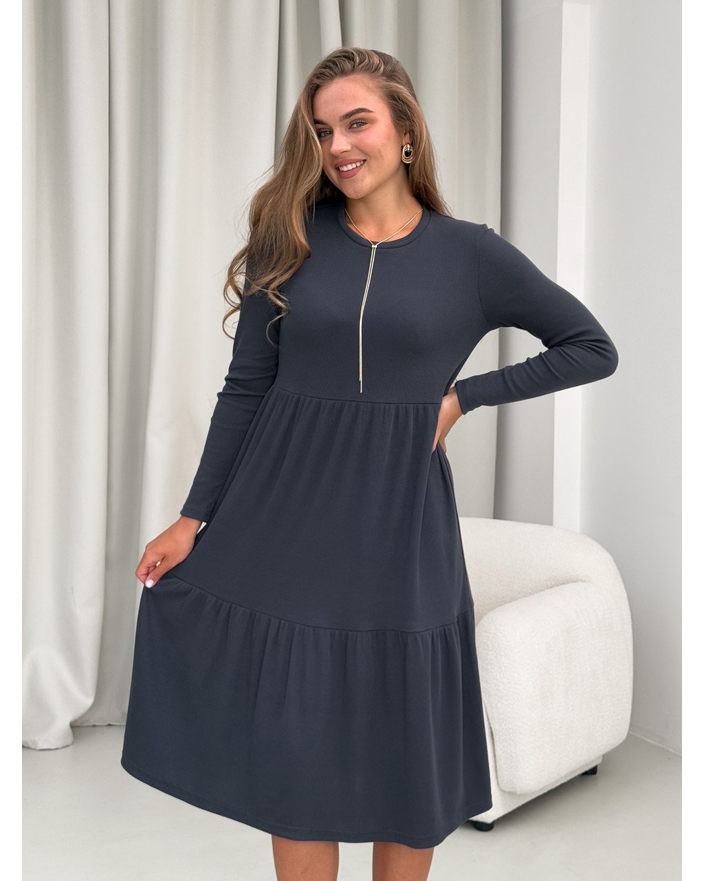 Свободное платье в рубчик серое Анно 700001504