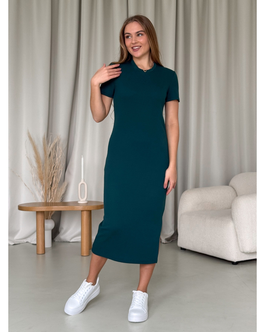 Длинное платье-футболка в рубчик зеленое Kasso 700000132