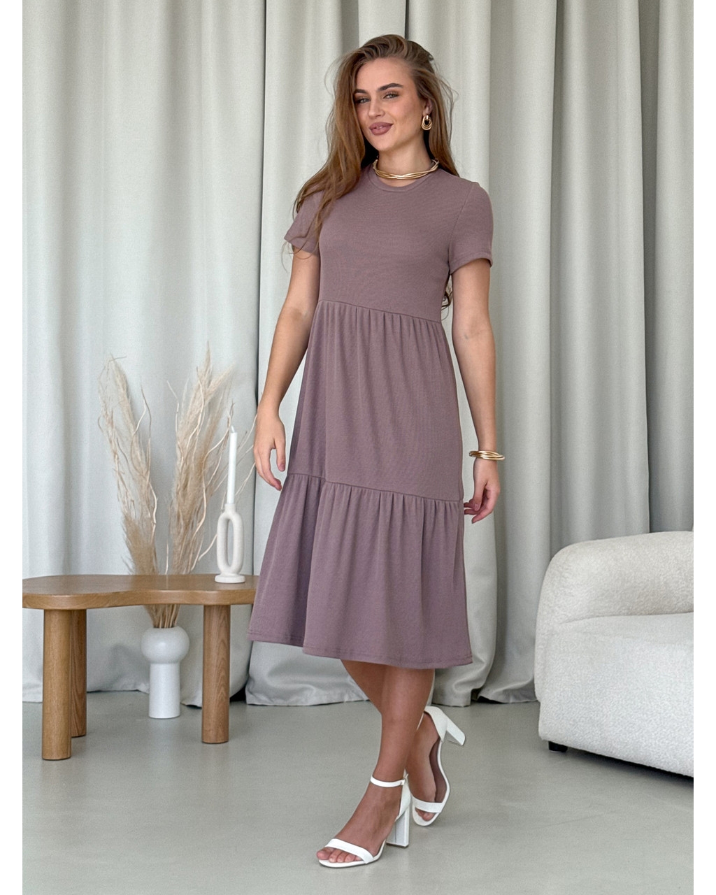 Платье со свободными бедрами в рубчик бежевое Merlini Реджо 700001582