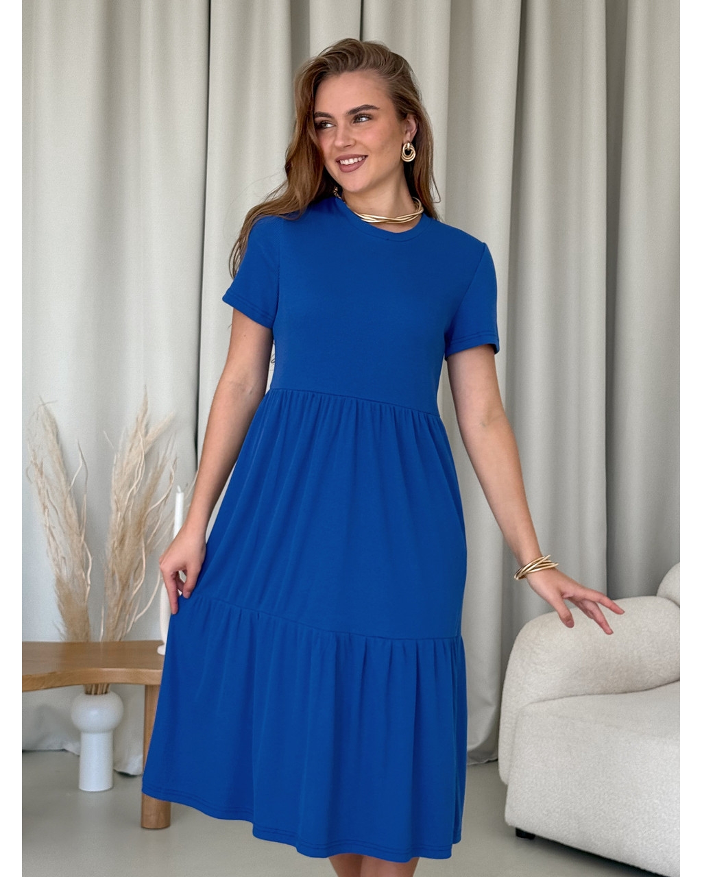 Сукня з вільними стегнами в рубчик синя Redjo 700001587