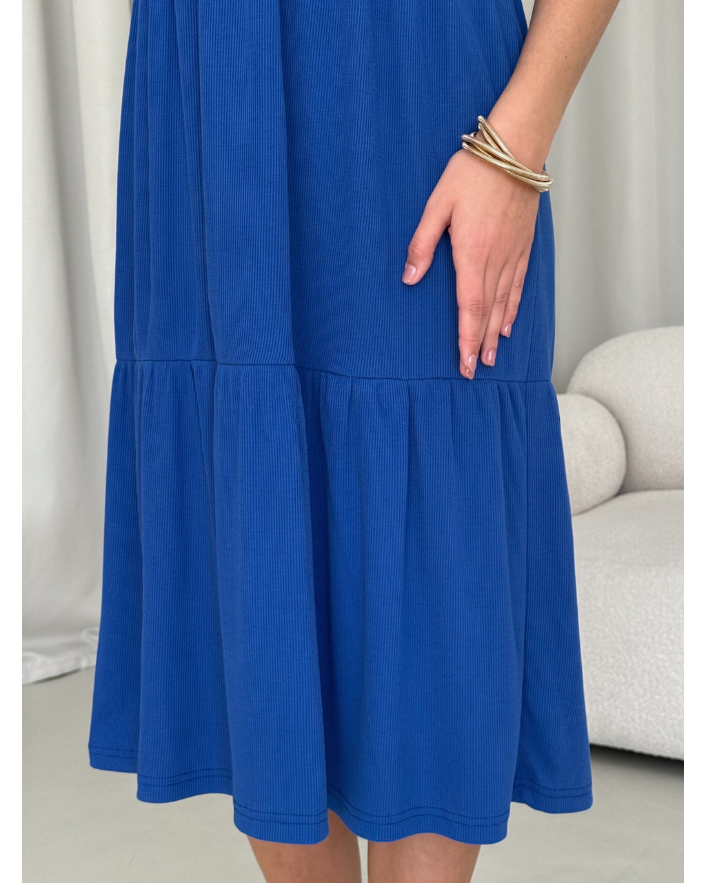 Сукня з вільними стегнами в рубчик синя Redjo 700001587