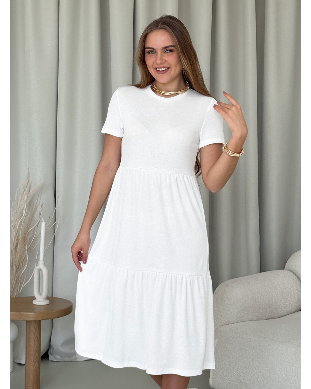 Сукня з вільними стегнами в рубчик біла Merlini Реджо 700001589