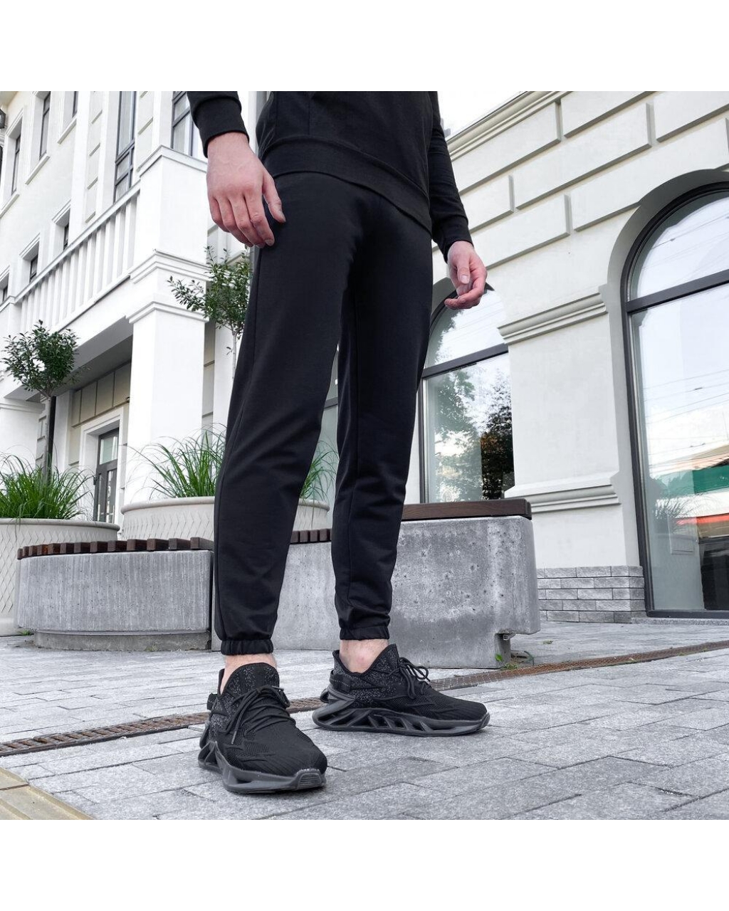 Штани чорні чоловічі Джогери 95