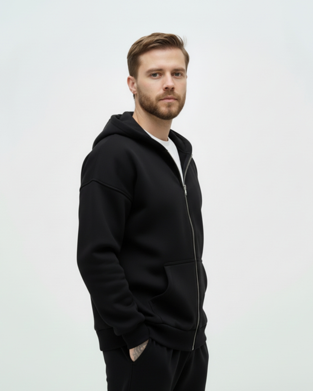 Чоловіче худі на блискавці чорне з капюшоном Mishe 3212001