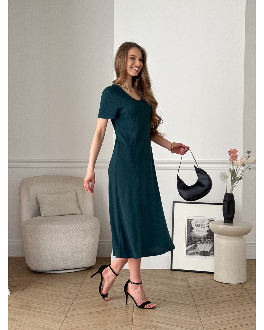 Довга сукня-футболка в рубчик зелена Zara 700001845