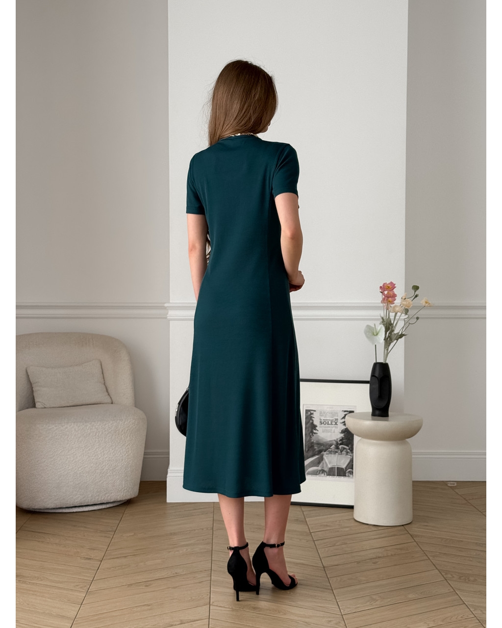 Довга сукня-футболка в рубчик зелена Zara 700001845