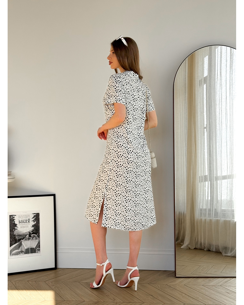 Сукня з комірцем у квіточку зі штапелю біла Tapi 700002223