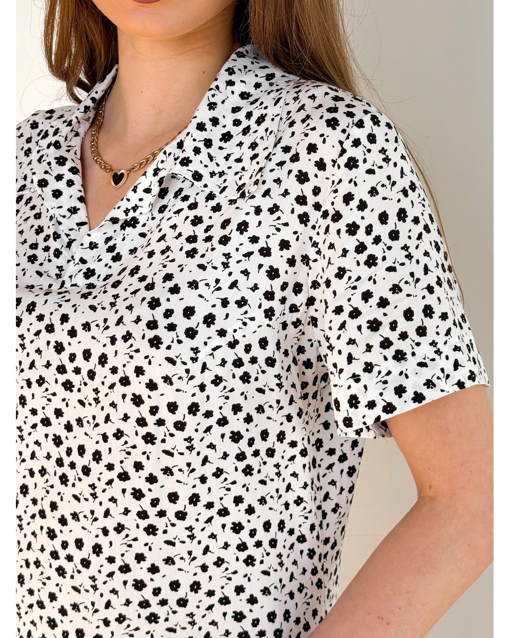 Сукня з комірцем у квіточку зі штапелю біла Tapi 700002223