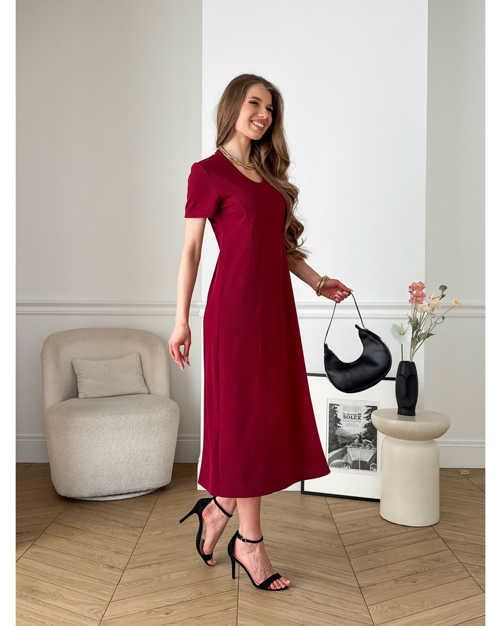 Длинное платье-футболка в полоску бордового цвета Zara 700001850