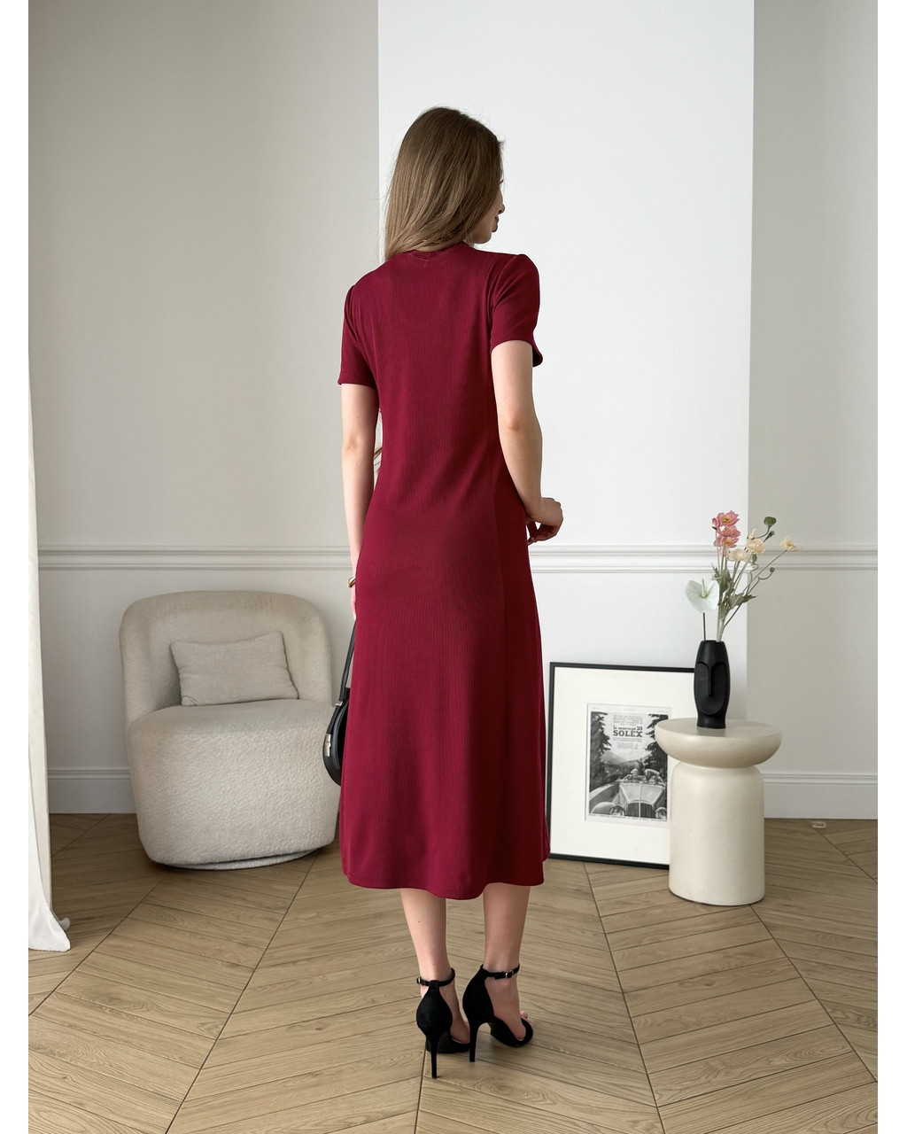 Длинное платье-футболка в полоску бордового цвета Zara 700001850