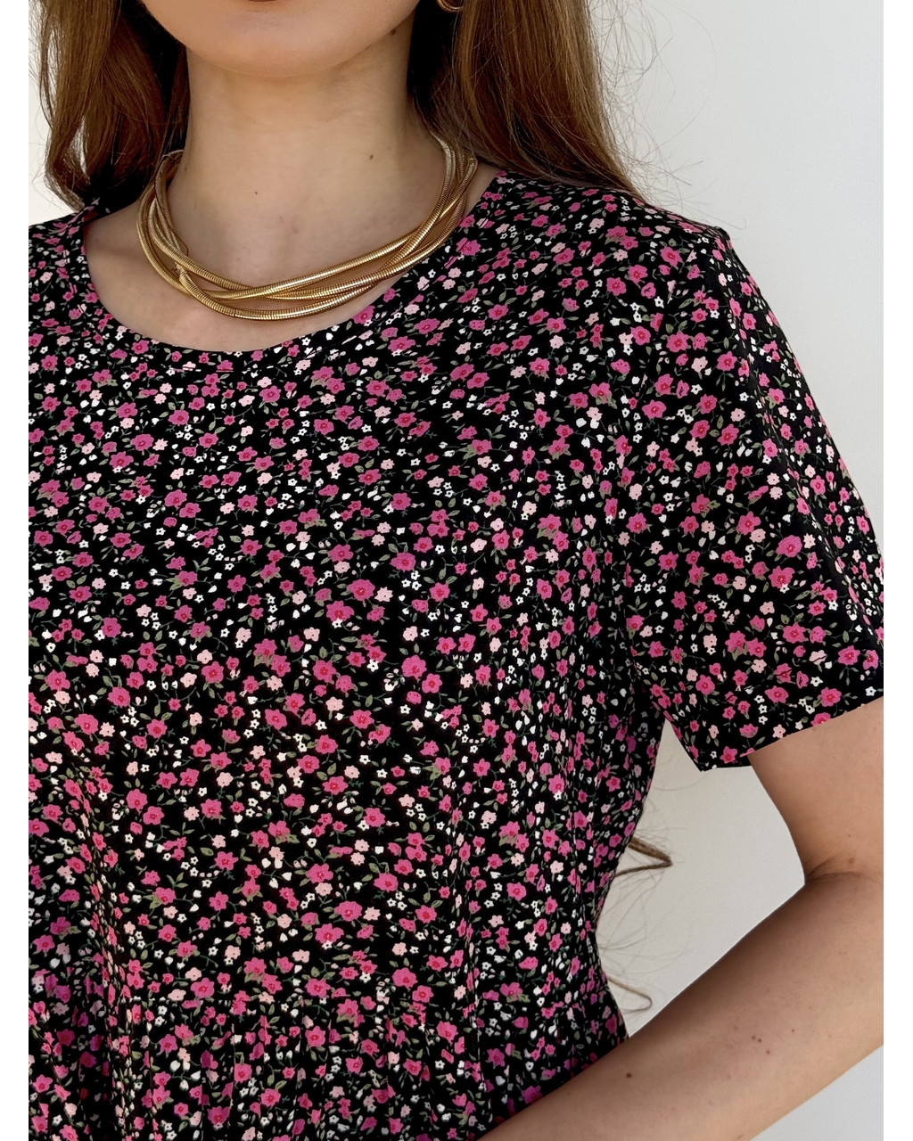 Летнее платье из штапеля в цветочек черная Kazerta 700001884