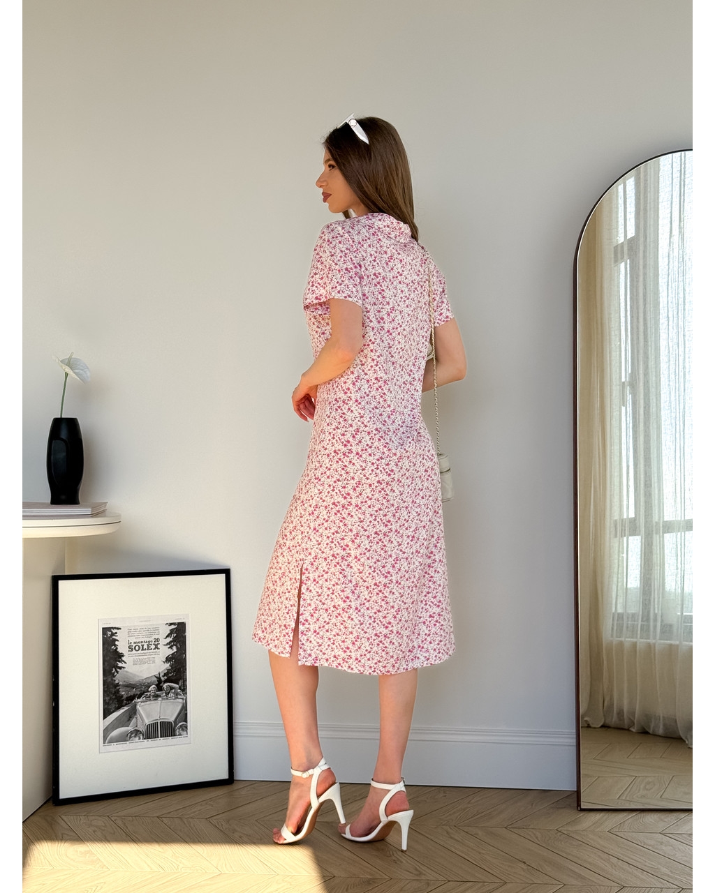 Платье с воротничком в цветочек из штапеля белое Tapi 700002225