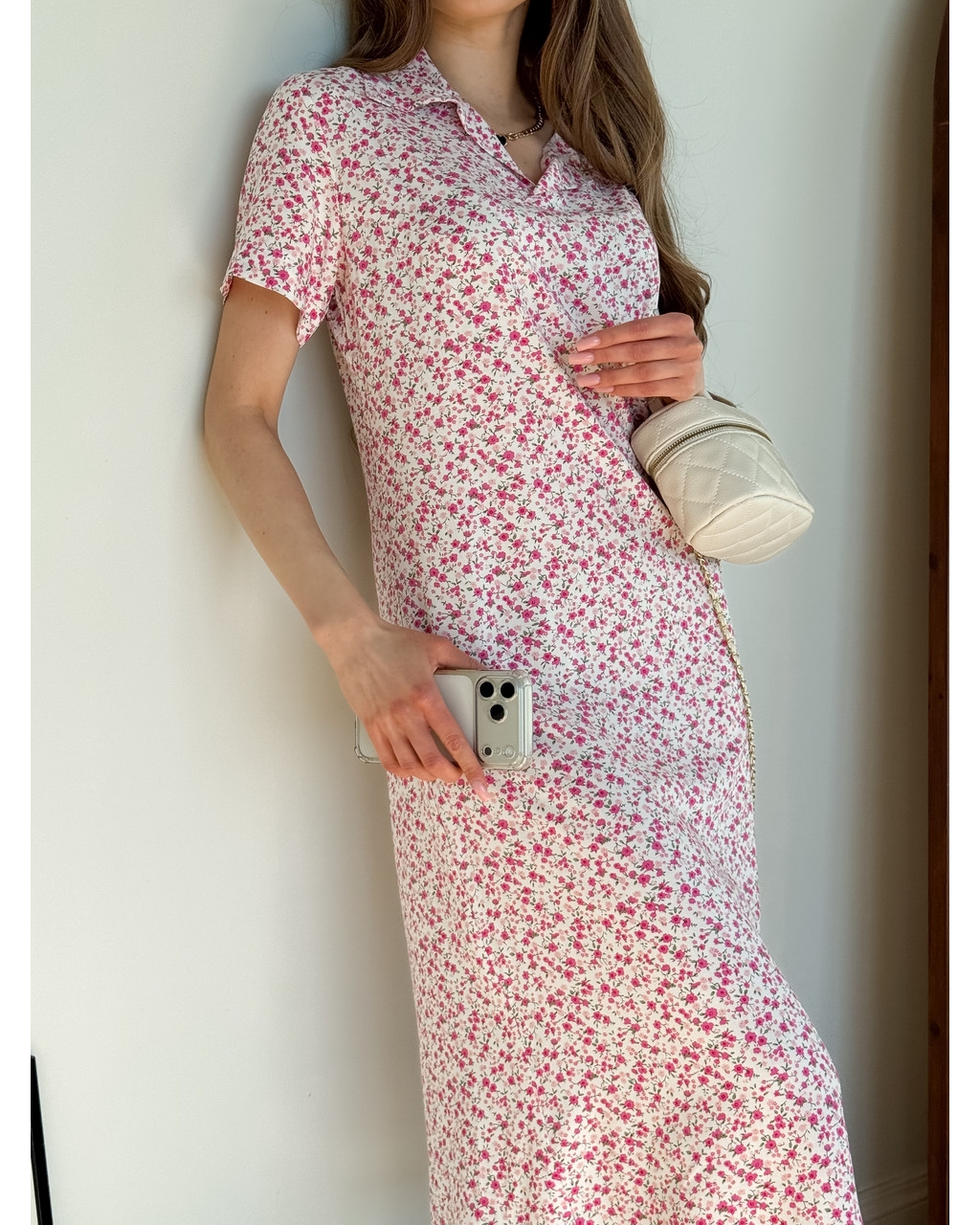 Платье с воротничком в цветочек из штапеля белое Tapi 700002225