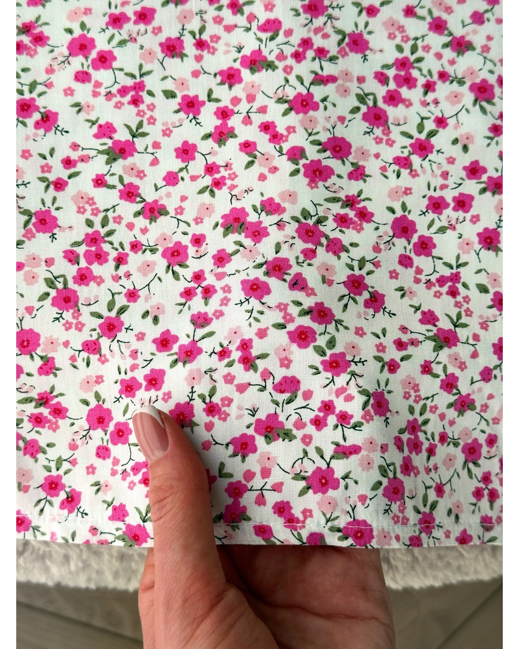 Платье с воротничком в цветочек из штапеля белое Tapi 700002225