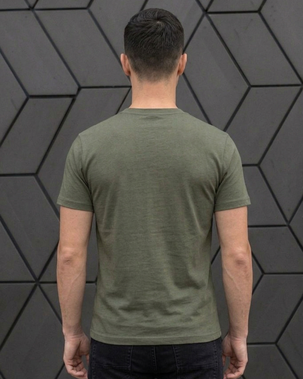 Чоловіча футболка з гербом і з патронами Mishe 11100077 Хакі