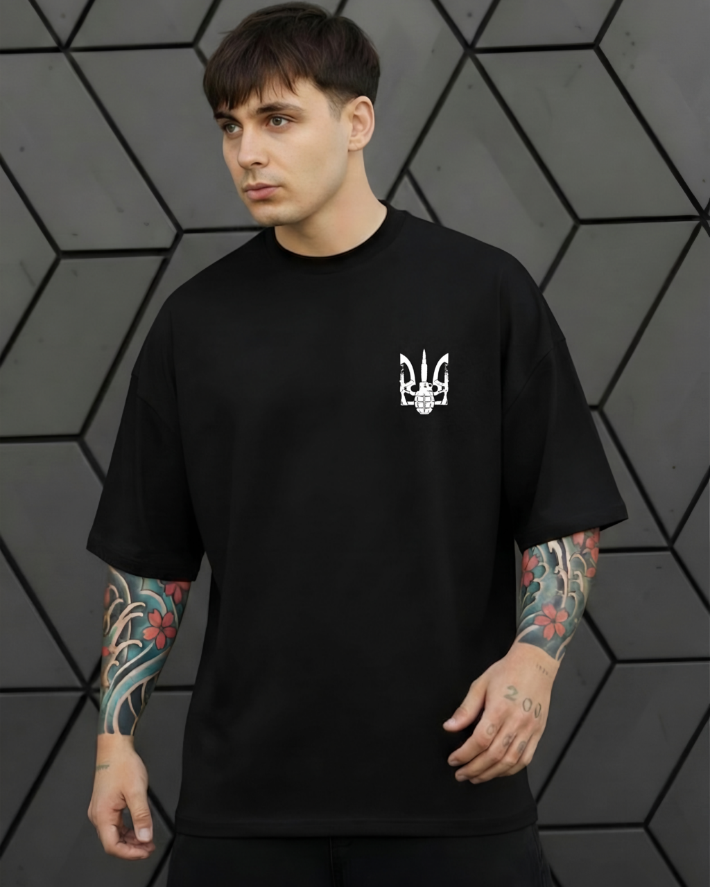 Футболка мужская c гербом оверсайз 113120011 черная