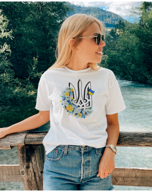 Модна жіноча футболка з гербом і квітами Mishe 2110001