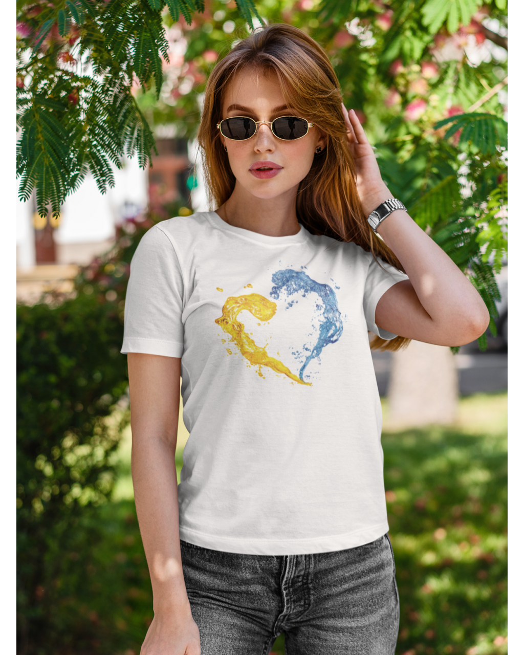 Женская футболка патриотическая с сердцем белая Mishe 211000130