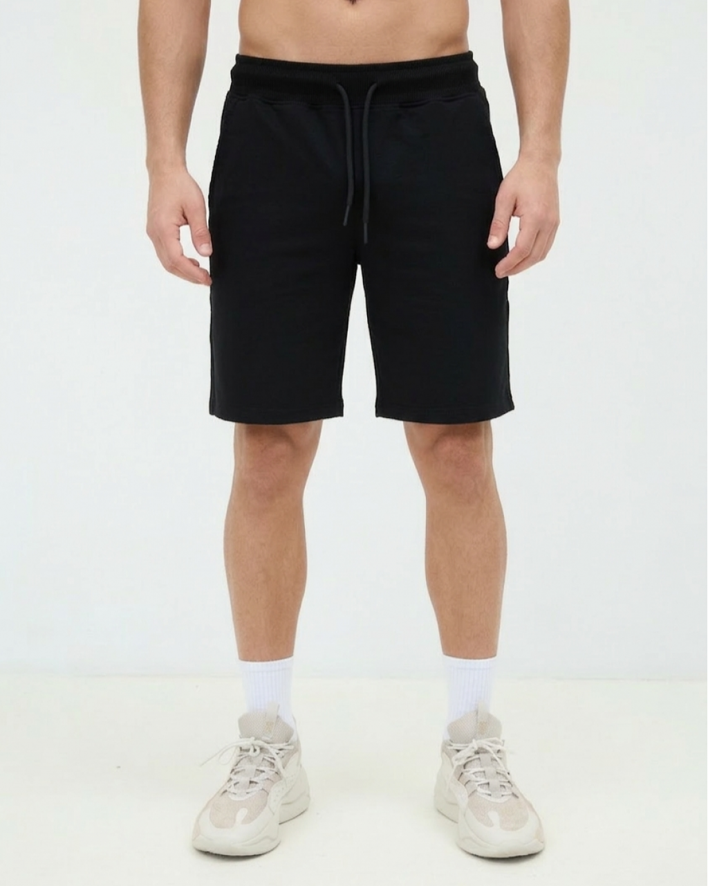 Черные шорты Мужские Mishe 7701