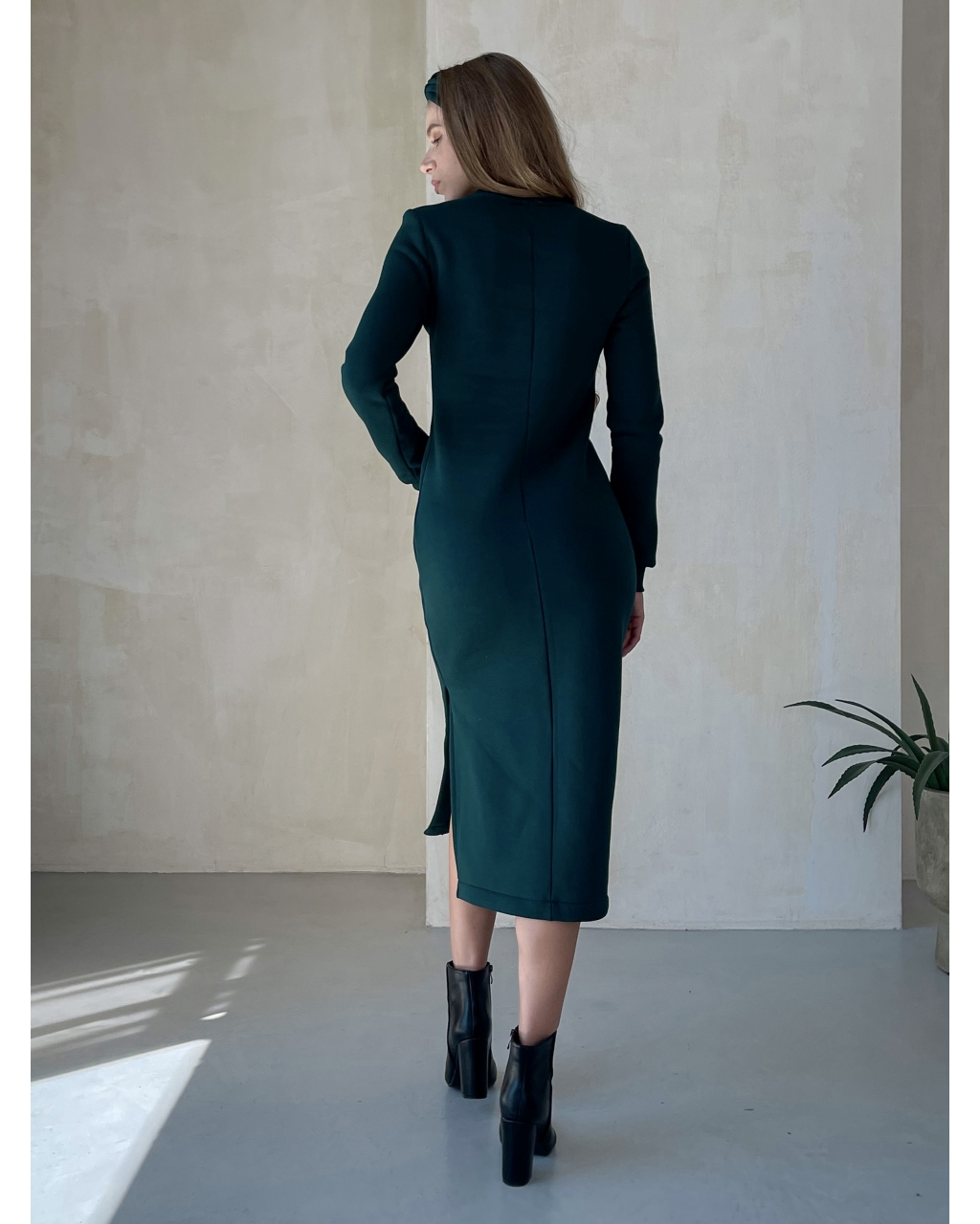 Повсякденна тепла зимова сукня на флісі нижче коліна зелена Merlini Валанс 700001022