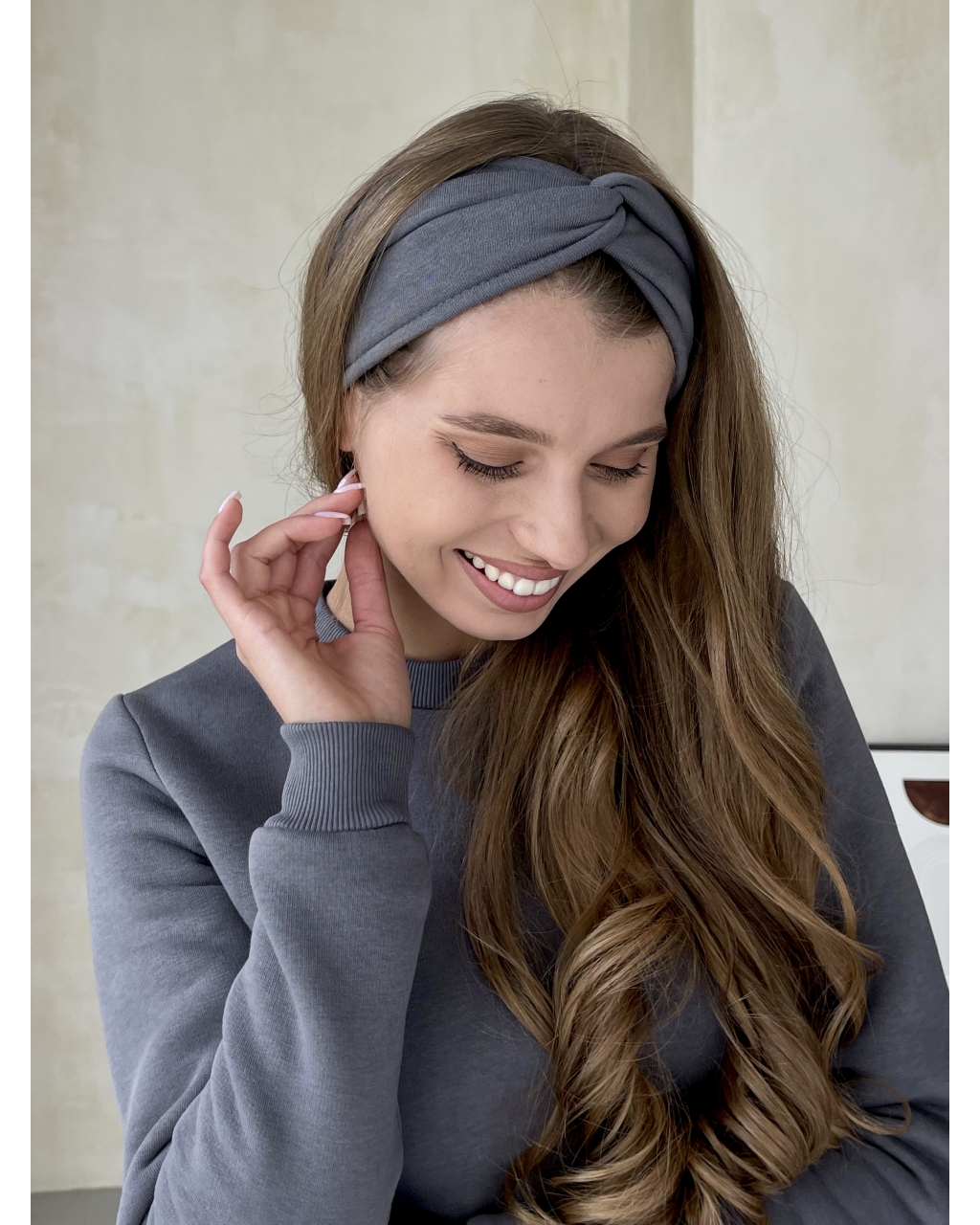 Повсякденна тепла зимова сукня на флісі нижче коліна сіра Merlini Валанс 700001023