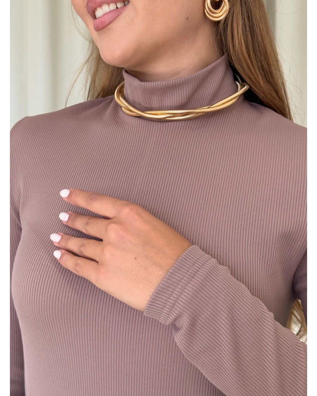 Свободное теплое длинное платье в рубчик на флисе бежевое Merlini Мартен 700001102