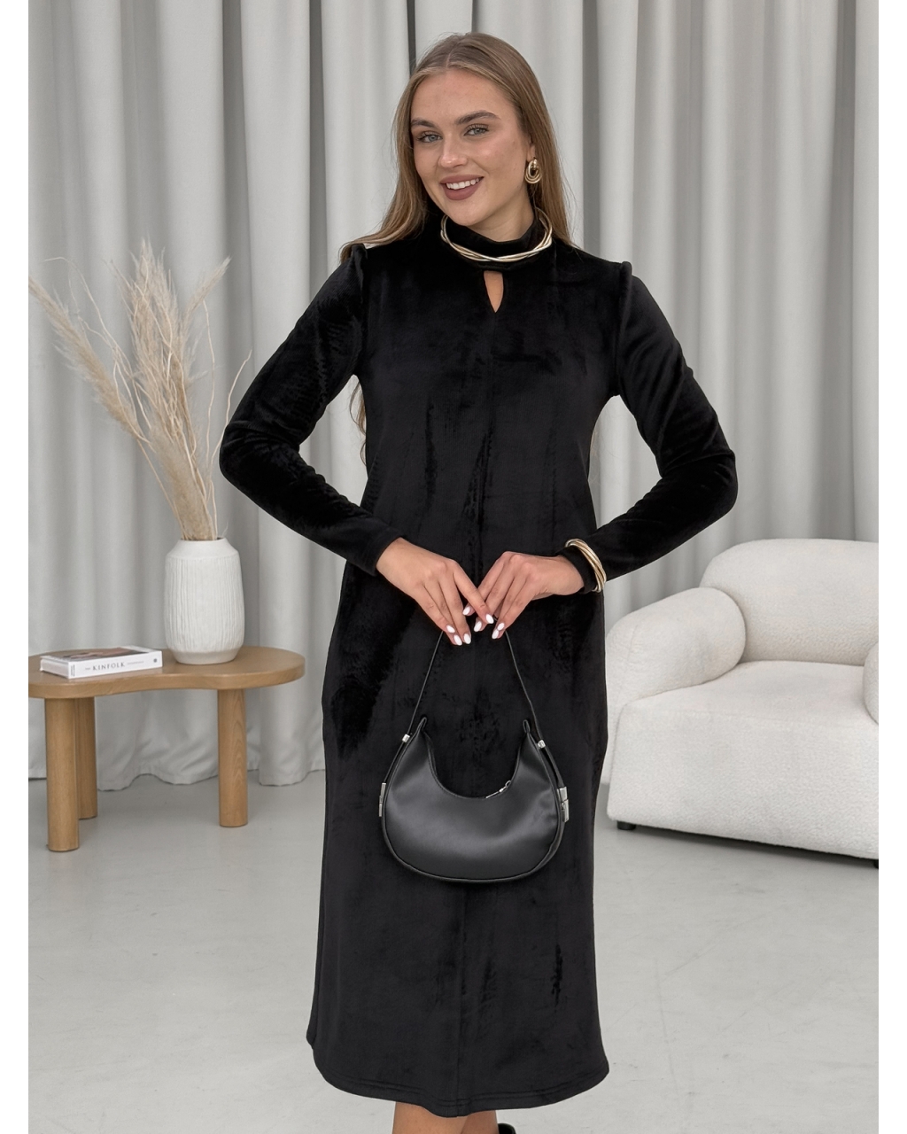 Теплое длинное платье на флисе черное Merlini Ренто 700001781